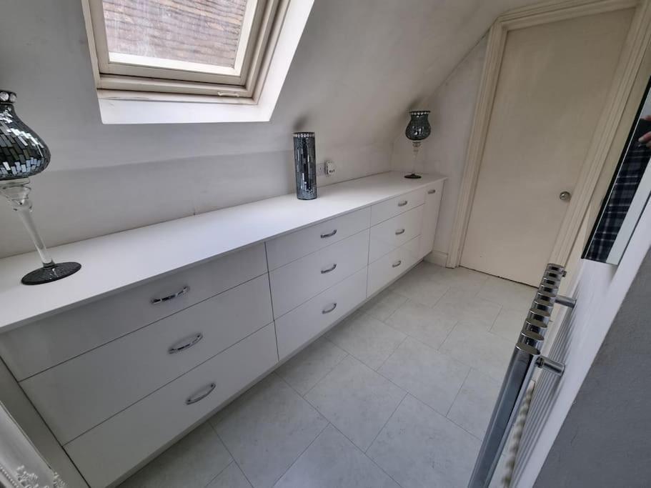 Beautiful Apartment In The Heart Of Rochester Rochester  Eksteriør bilde