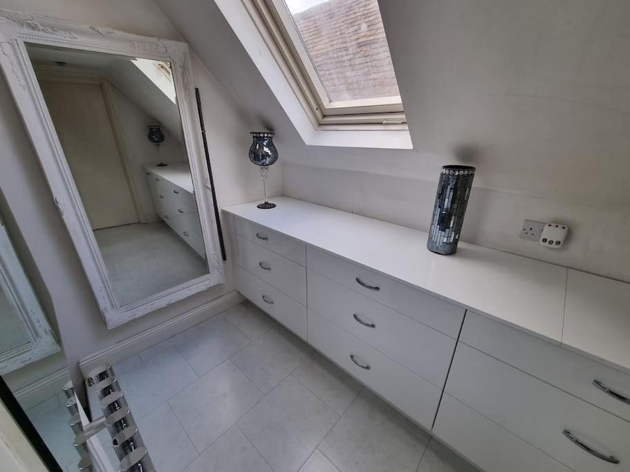 Beautiful Apartment In The Heart Of Rochester Rochester  Eksteriør bilde