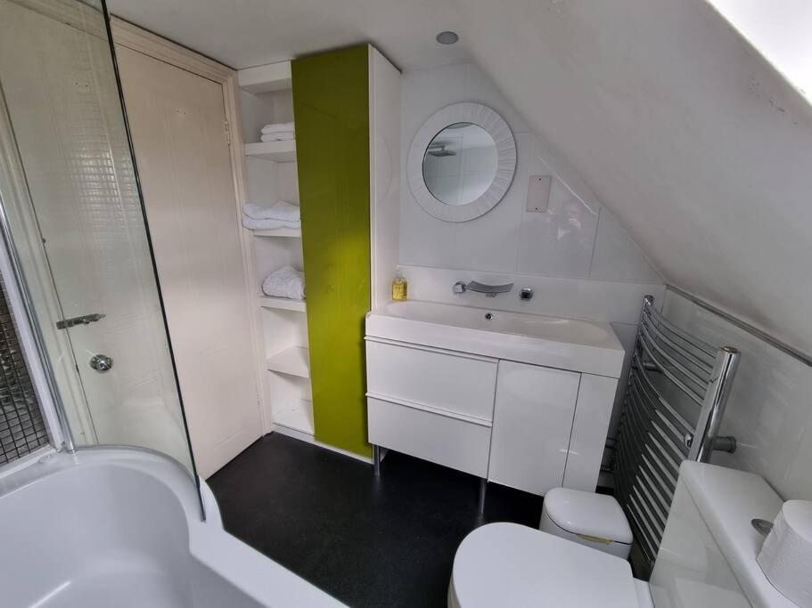 Beautiful Apartment In The Heart Of Rochester Rochester  Eksteriør bilde