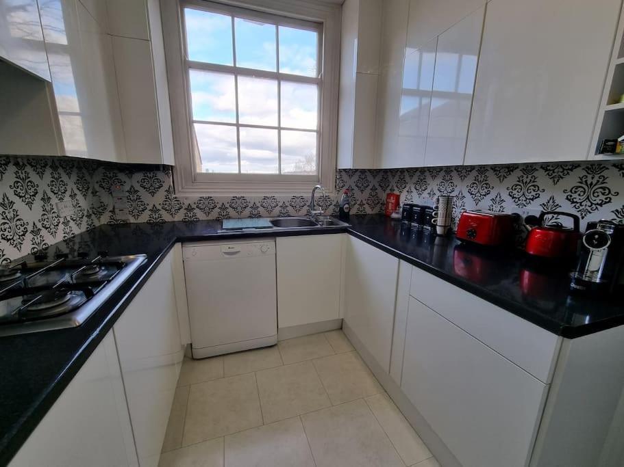 Beautiful Apartment In The Heart Of Rochester Rochester  Eksteriør bilde