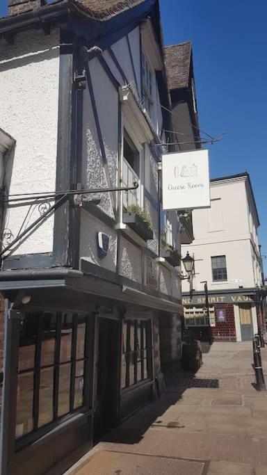 Beautiful Apartment In The Heart Of Rochester Rochester  Eksteriør bilde
